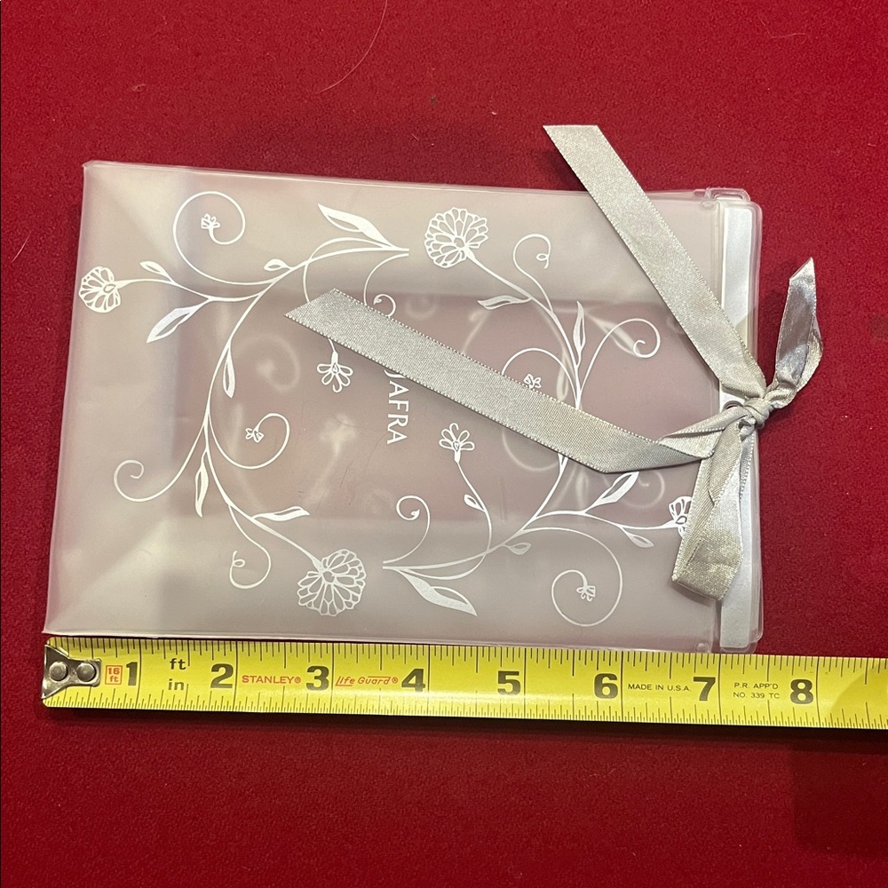 Jafra Gift Bags Set of 20 - Picture 6 of 8